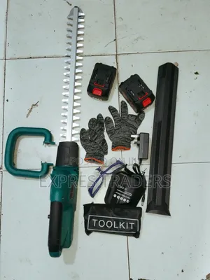 Rechargeable Hedge Trimmer Machine