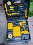 DeWalt Cordless Drill Kit - 1