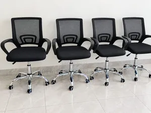Low Back Mesh Office Chair - Brand New
