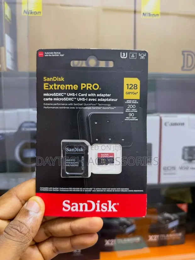 128GB SanDisk Extreme PRO microSDXC UHS-I Memory Card - 1