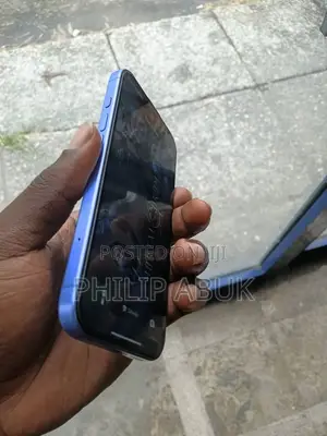 Apple iPhone 16 256GB Blue
