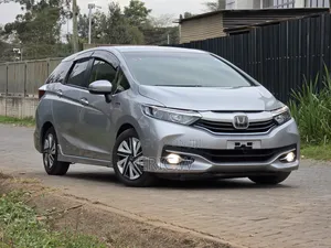 2019 Honda Shuttle 1.5 Hybrid Station Wagon