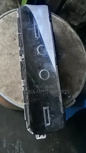 Toyota Noah/Voxy Speedometer/Clock Unit