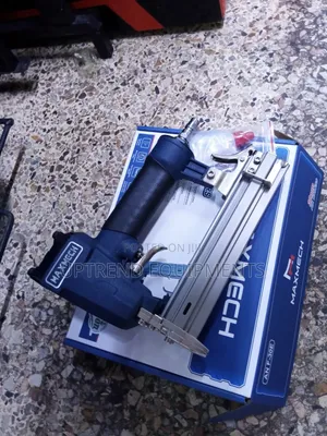 Brand New Maxmech Air Nailer