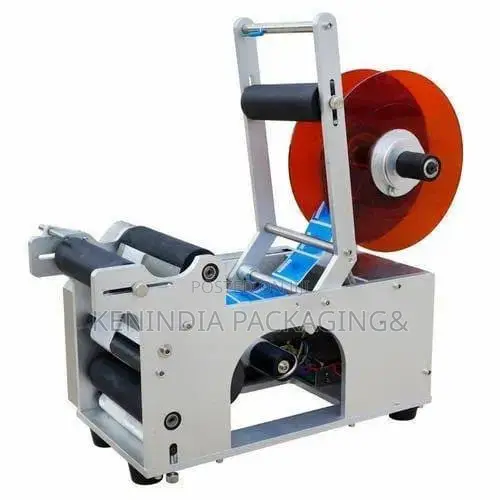Semi-Automatic Round Bottle Labeling Machine - 1