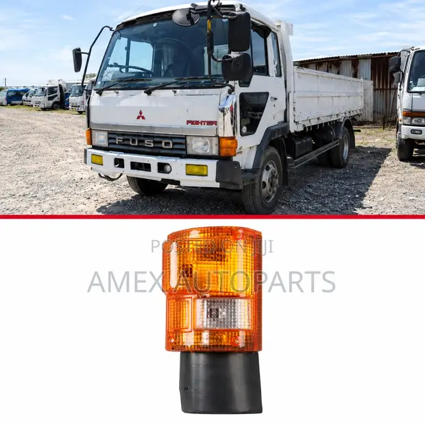 Mitsubishi Fuso Old Model RHS Corner Lamp - 1