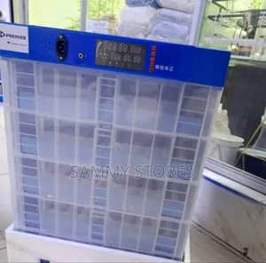 Premier Digital Egg Incubator 530 Egg Capacity