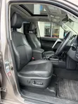 Toyota Land Cruiser Prado 2021 Dhahabu - 4