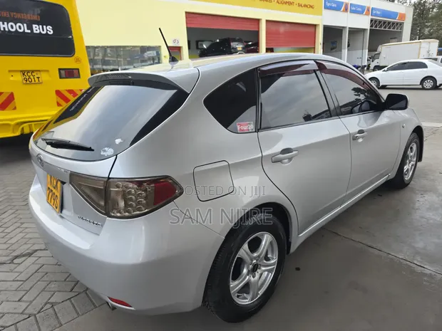 Subaru Impreza GH2 2010 Silver - 1