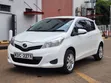 Toyota Vitz 1.3 AWD 5dr 2013 Nyeupe - 2