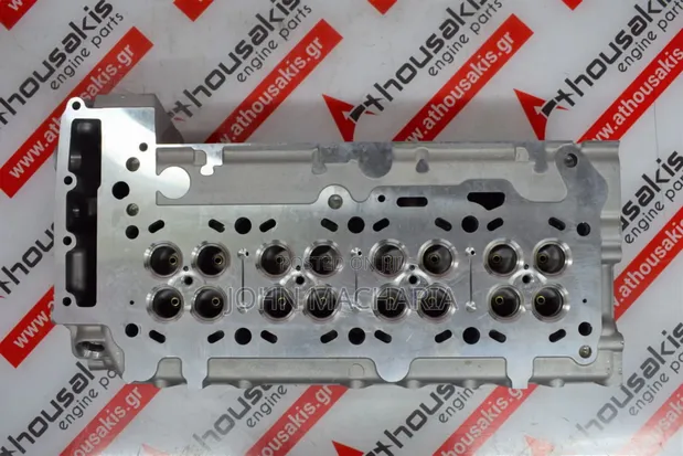 Cylinder Head ya Mitsubishi Fuso F1 - Mpya Kabisa - 1