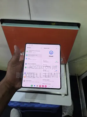 Samsung Galaxy Z Fold4 256GB Blue