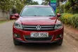Volkswagen Tiguan 2011 Maroon - 1