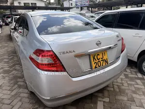 Nissan Teana 2500cc 2009 Silver