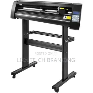 Brand New Vinyl Cutting Plotter with 3 Blades & Artcut Software