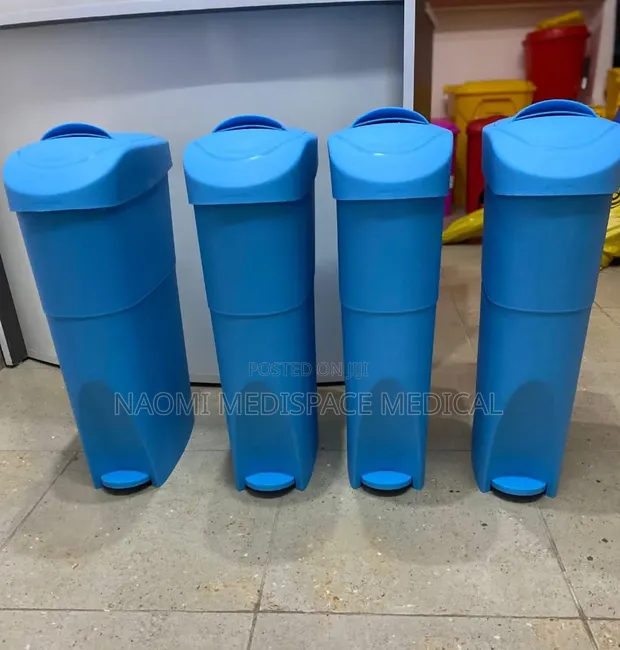 18L Blue Sanitary Bins (Non-Contact) - 1