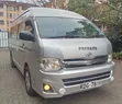 Toyota HiAce 2014 - 2