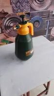 2L Pressure Sprayer with Adjustable Nozzle - 2