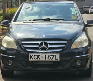 Mercedes-Benz B-Class 2009 Nyeusi