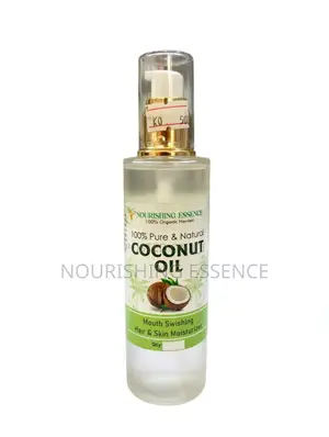 Fresh Coconut Oil for Moisturizing Skin