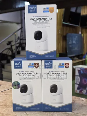 Eufy Indoor Cam C220 Kamera ya Usalama ya Pan Tilt