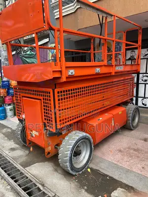 JLG 3369LE Scissor Lift Hire - Operator Included