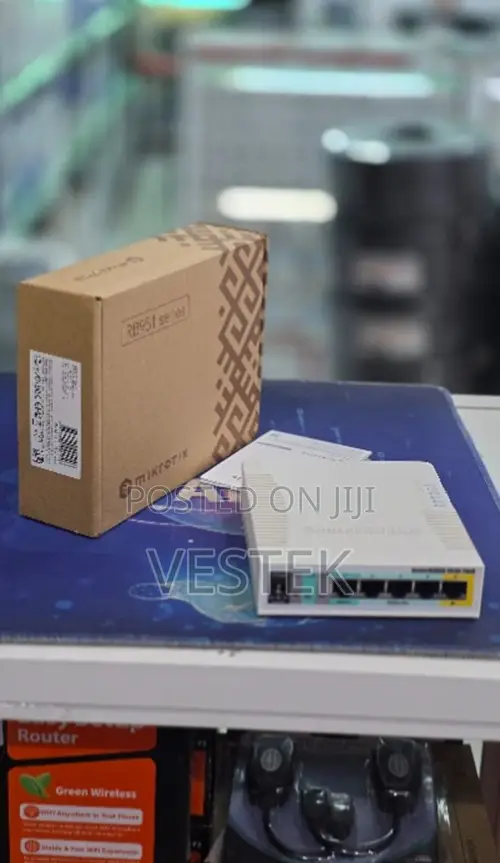 MikroTik RouterBOARD RB951 Series Wireless Router - Brand New - 1