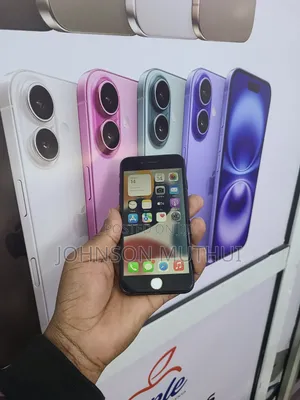 Apple iPhone 7 32GB Nyeusi