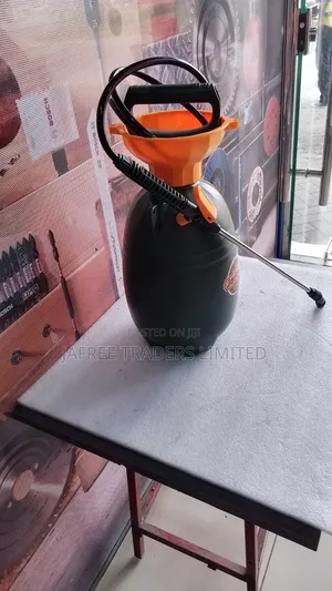 Brand New Pressure Sprayer with Safety Valve