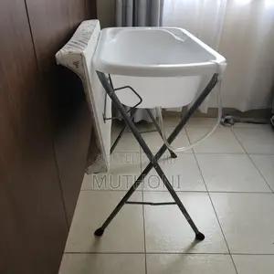 Used Baby Washing Stand