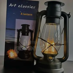 Art Classic Solar/USB Outdoor Lantern Lamp
