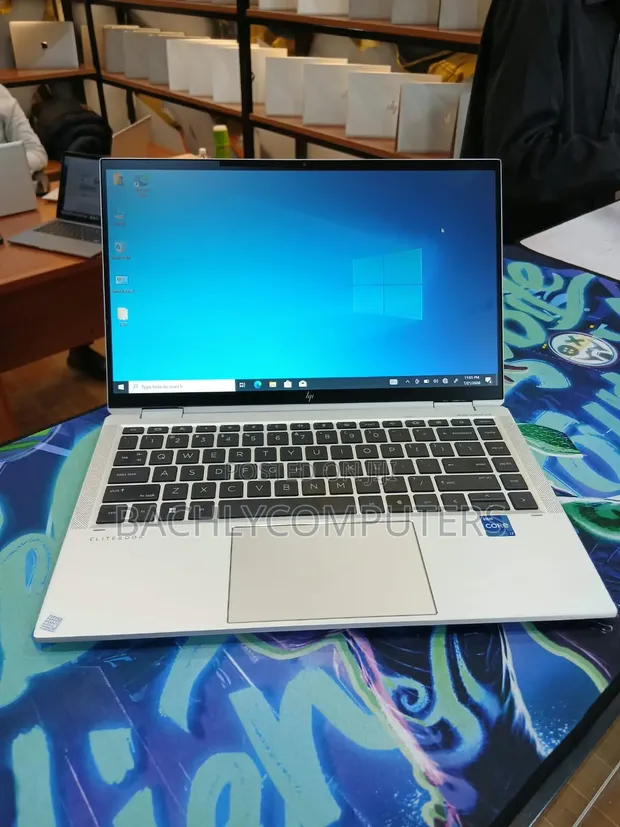 HP EliteBook 1040 G8 Laptop - 14" FHD Touchscreen, i7, 32GB RAM, 512GB SSD - 1