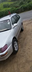 Toyota Corolla Touring 2019 Nyeupe - 2