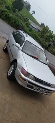 Toyota Corolla Touring 2019 Nyeupe - 4