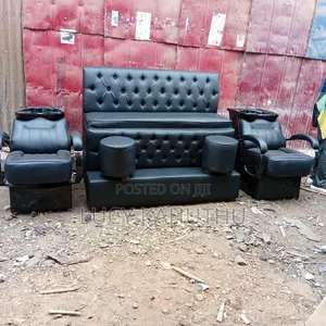 Black Barber Chairs (Set)