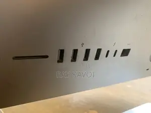 Apple iMac 21" 2017 Desktop Computer