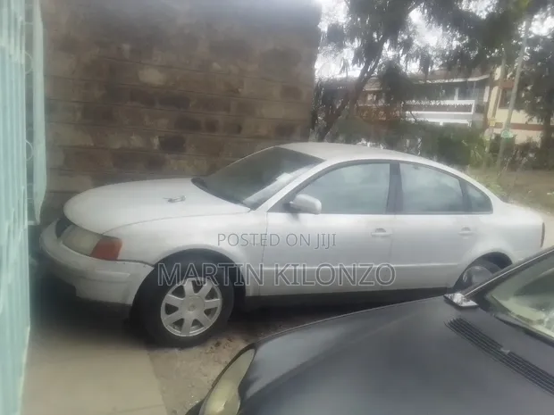Volkswagen Passat 1.8 1997 Silver - 1