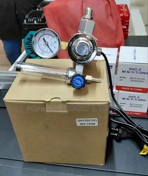 CO2 Compressed Gas Regulator with Flowmeter & Gauge