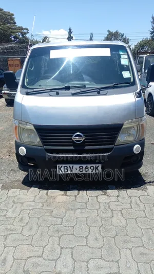 Nissan Caravan (Urvan) 2006 - Silver