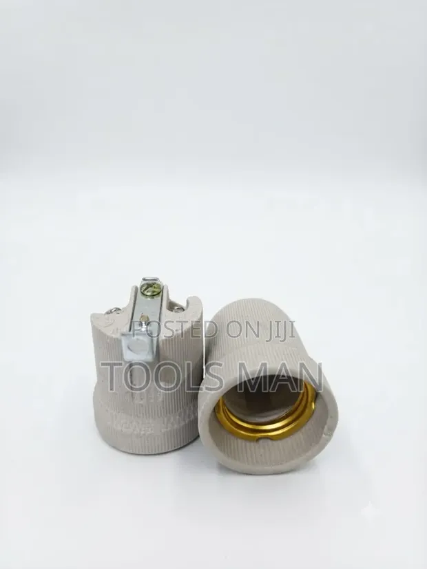 E27 Ceramic Lamp Holder - 1