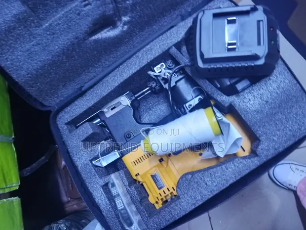 Portable Bag Closer - Cordless ya Kibiashara - 1
