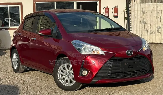 Toyota Vitz 2019 Maroon - 1