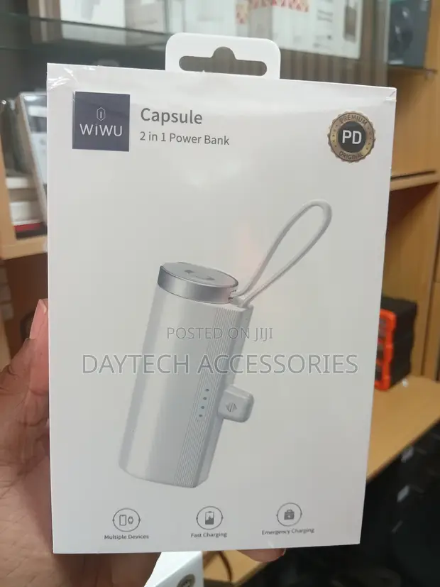 WiWU Wi-W026 2-in-1 Capsule 5000mAh Power Bank - White - 1