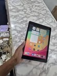 Apple iPad 9.7" 32GB Silver (6th Gen) - 2