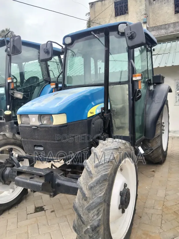 New Holland TN55 Utility Tractor - 1