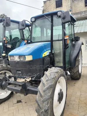 New Holland TN55 Utility Tractor