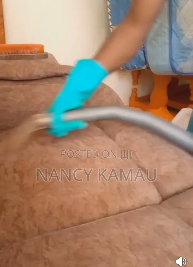 Huduma ya Kusafisha na Kuboresha Sofa - 1