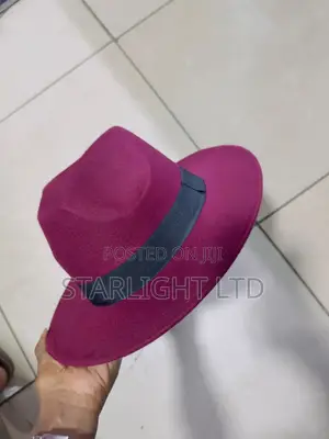Kofia ya Fedora ya Maroon ya Kawaida - Mpya Kabisa