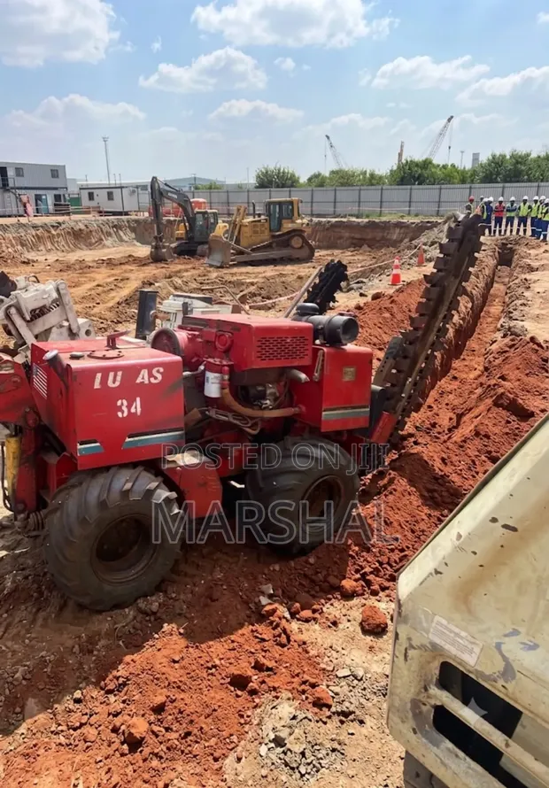 Vermeer LM42 Trencher - 1