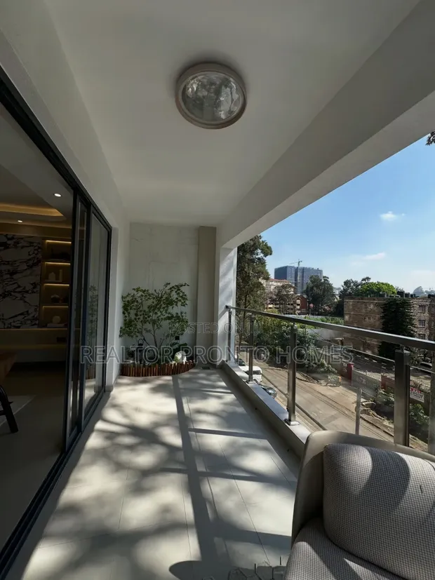 5-Bedroom Duplex for Sale in Kilimani, Hurlingham - 1